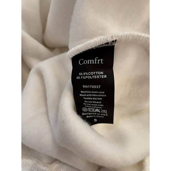 New in Package Comfrt Collection White Oak Camo Hoodie Size Small - Picture 5 of 7
